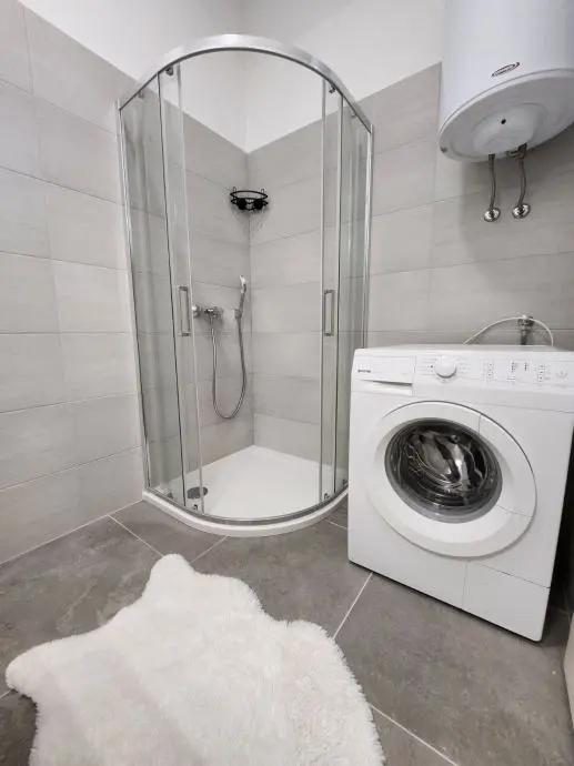 Listing Ad Image