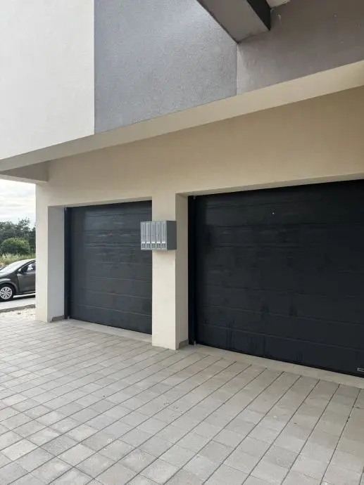 Listing Ad Image