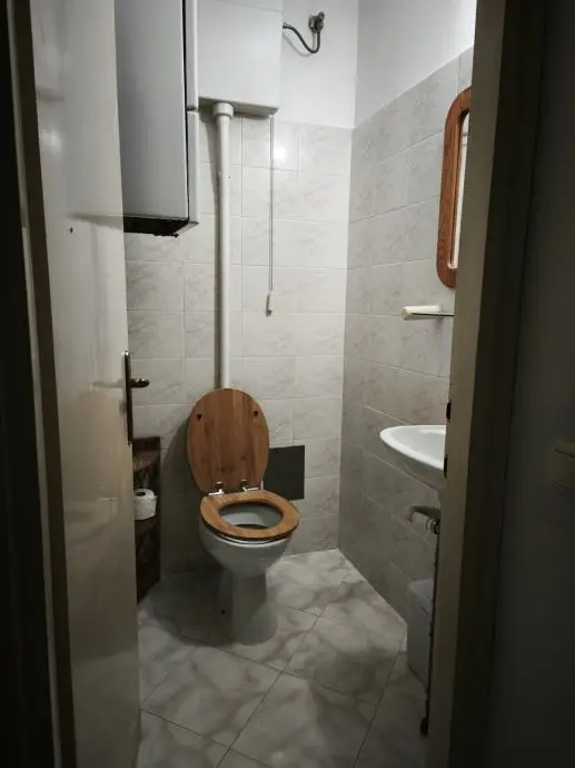 Listing Ad Image