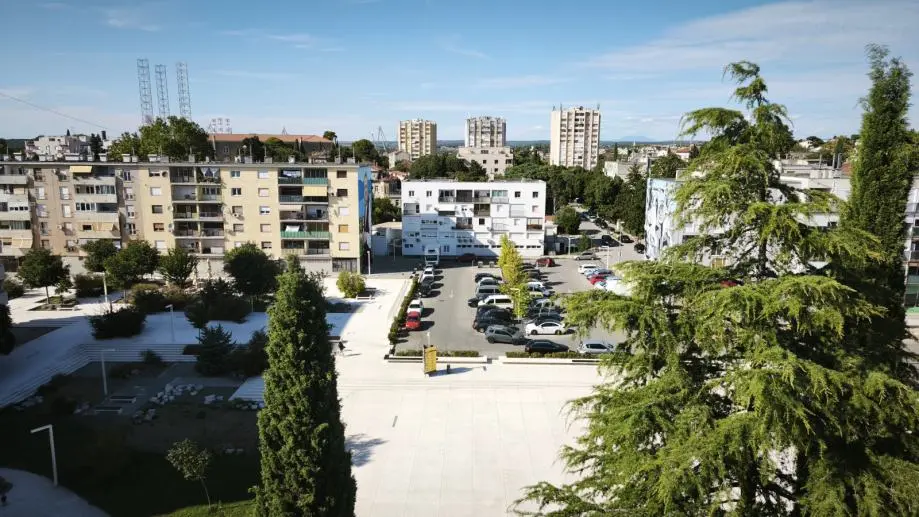 Listing Ad Image