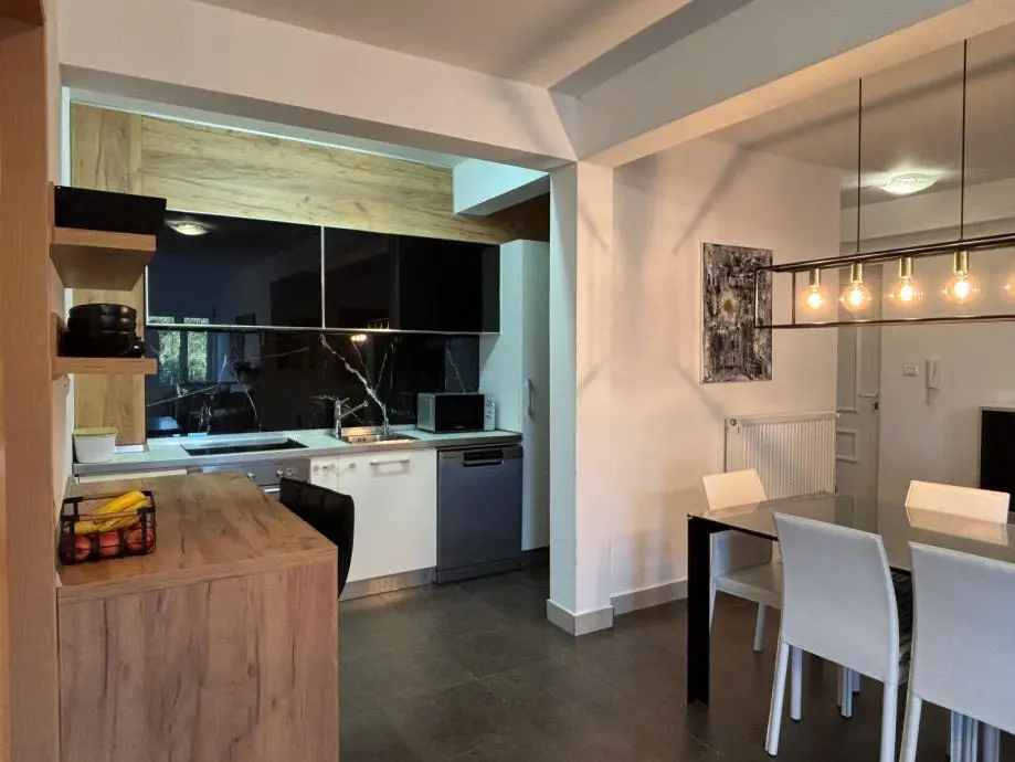 Listing Ad Image