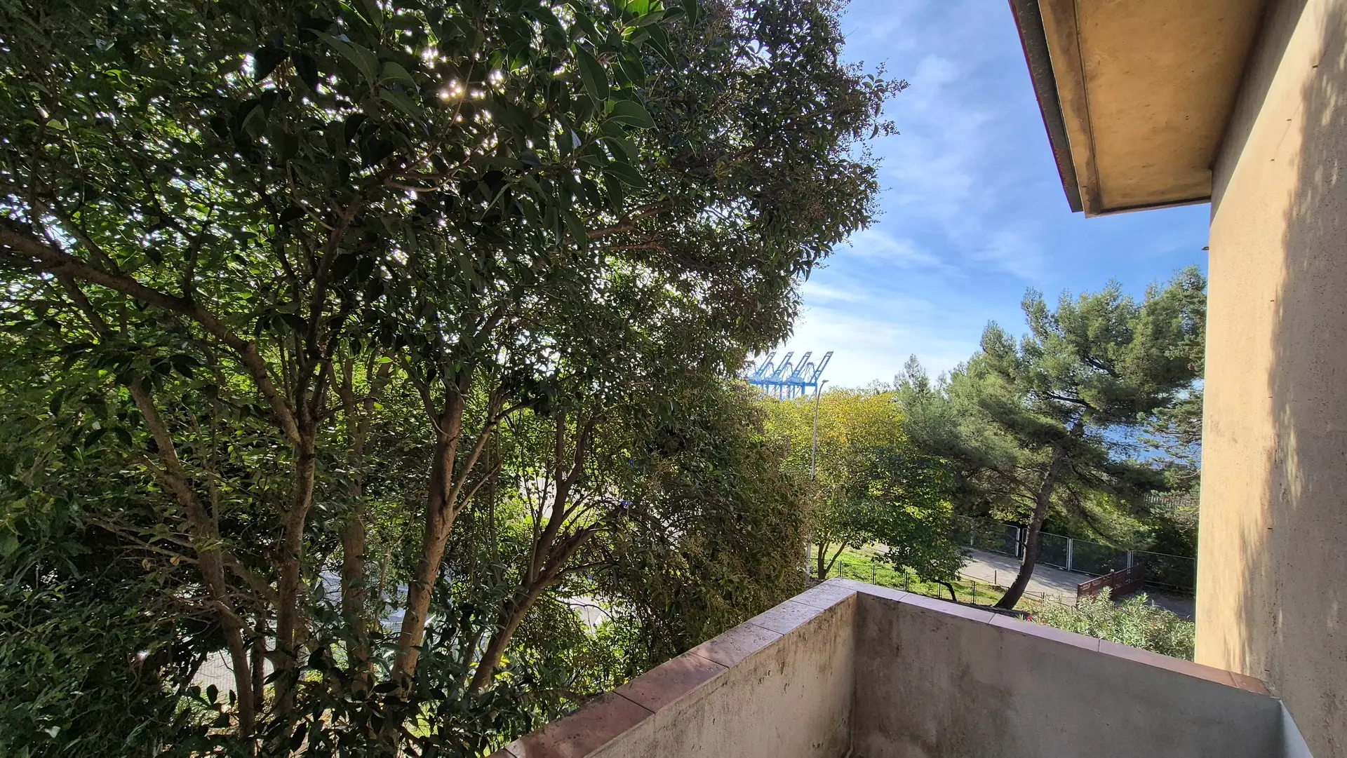 Listing Ad Image