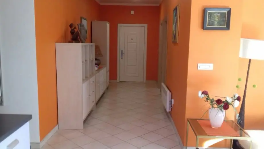 Listing Ad Image