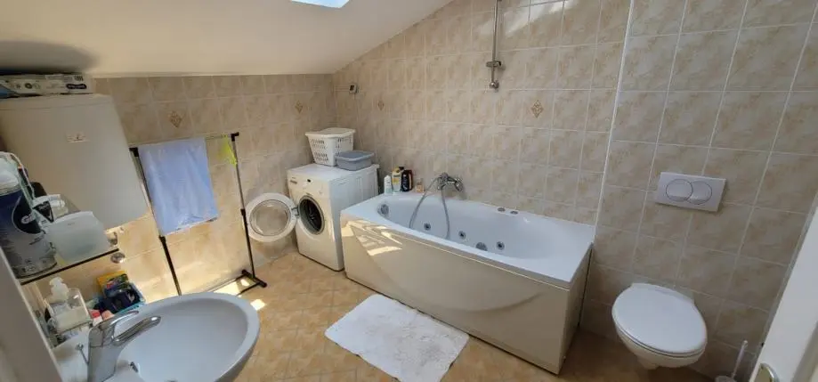 Listing Ad Image