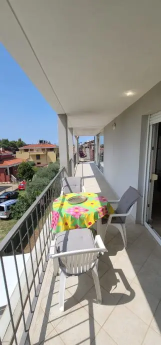 Listing Ad Image