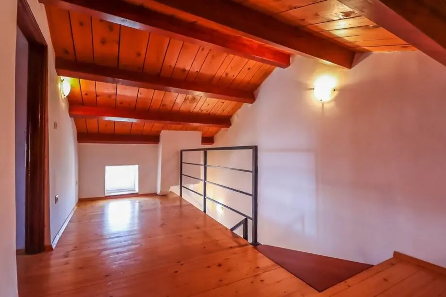 Listing Ad Image