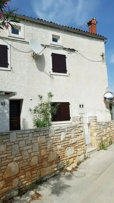 Listing Ad Image