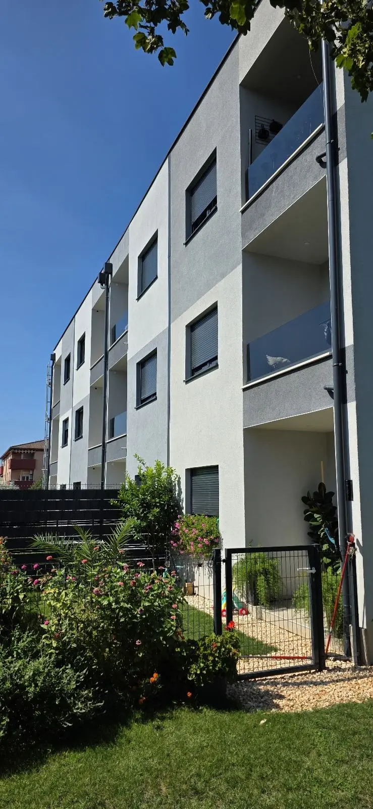 Listing Ad Image