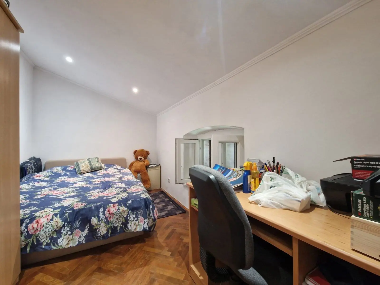 Listing Ad Image