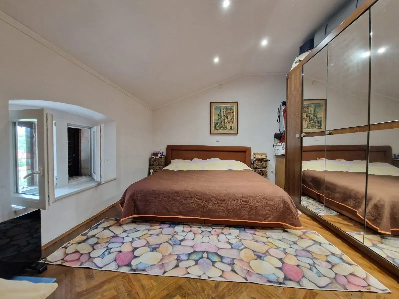 Listing Ad Image