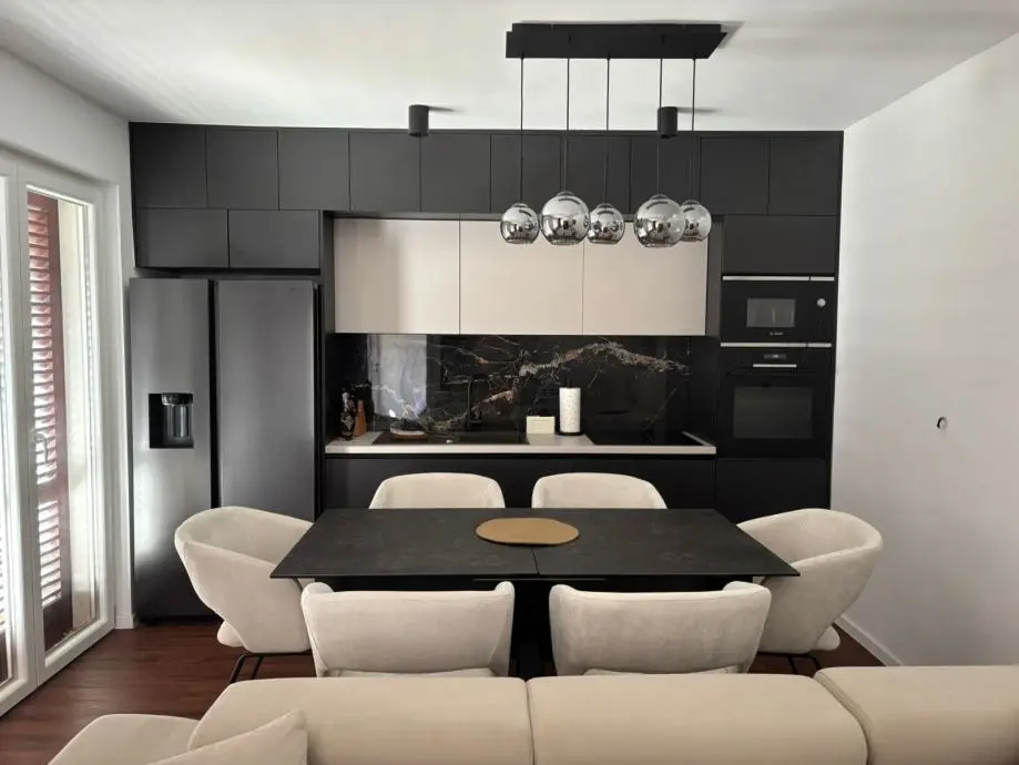 Listing Ad Image