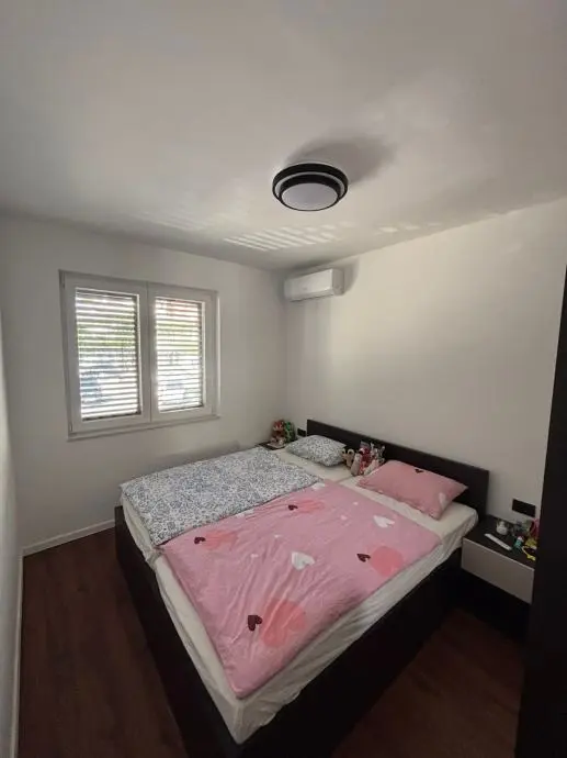 Listing Ad Image