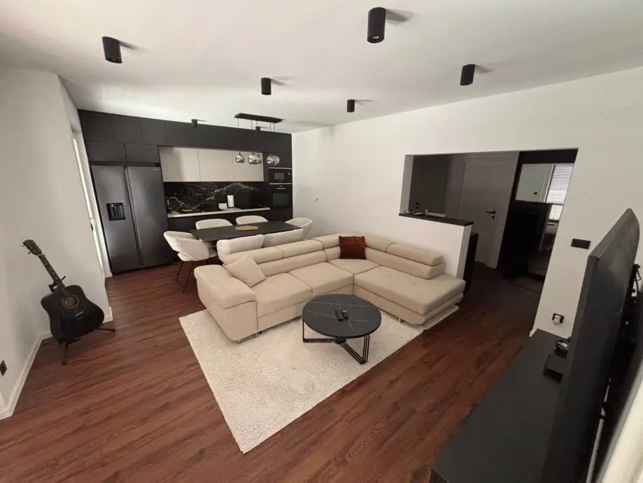 Listing Ad Image