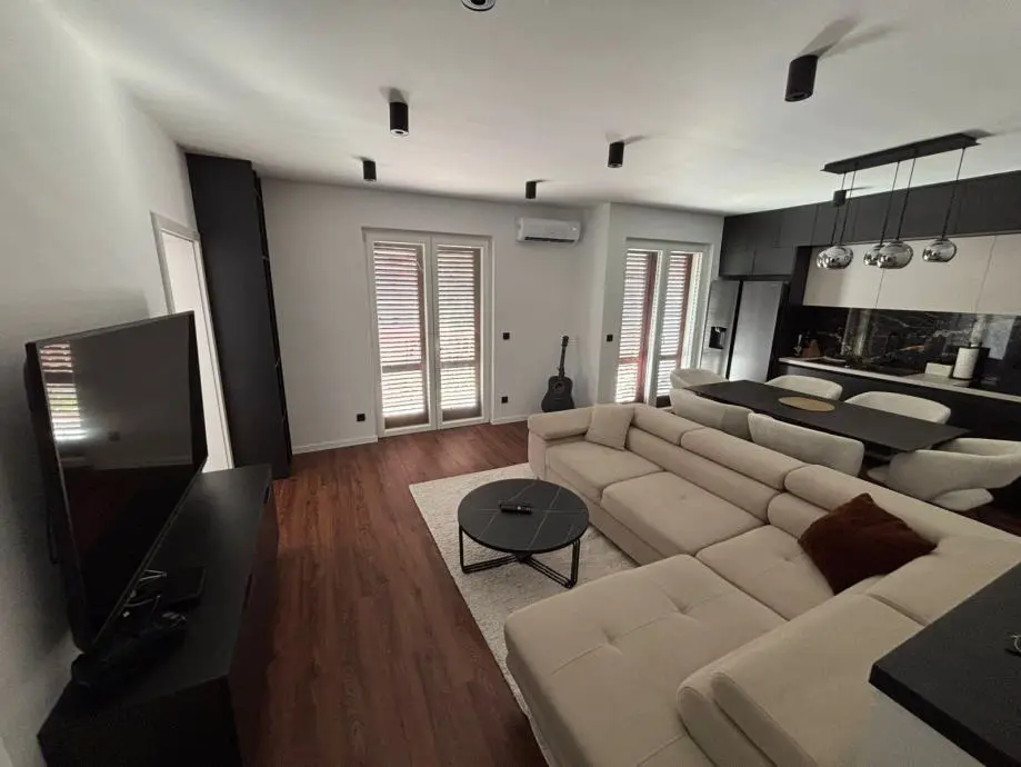 Listing Ad Image