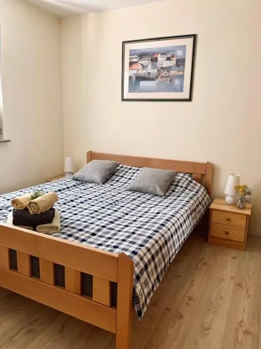 Listing Ad Image