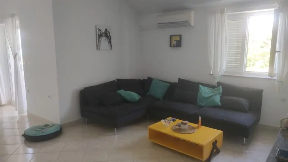 Listing Ad Image