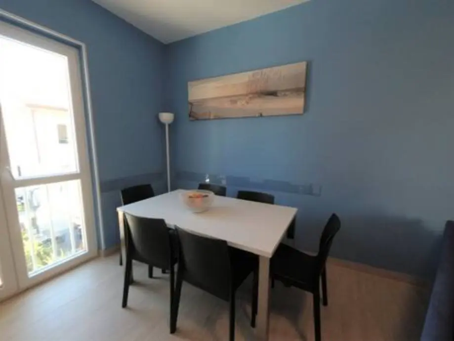 Listing Ad Image