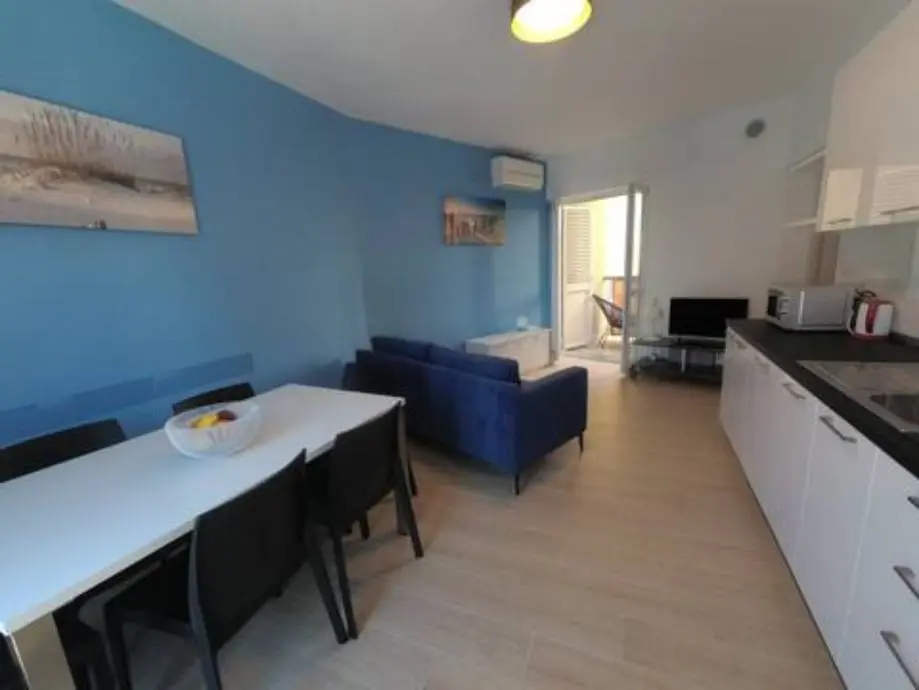 Listing Ad Image