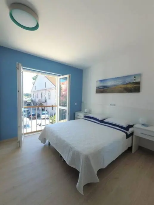 Listing Ad Image