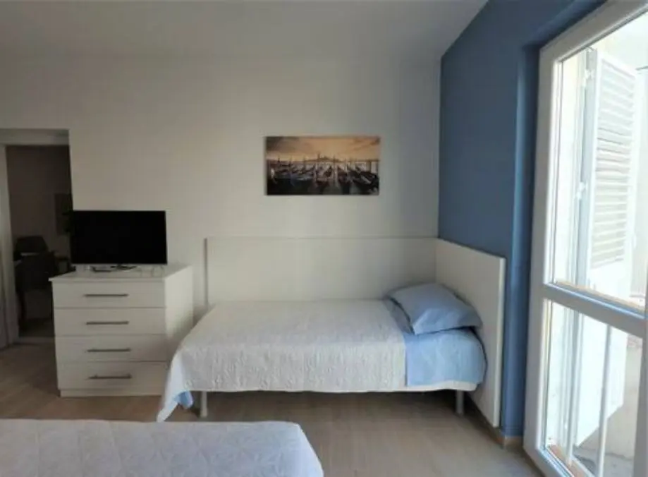 Listing Ad Image