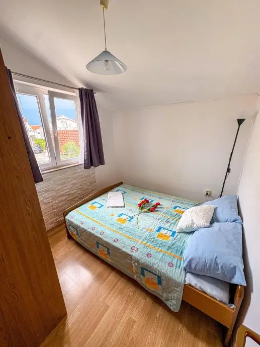 Listing Ad Image