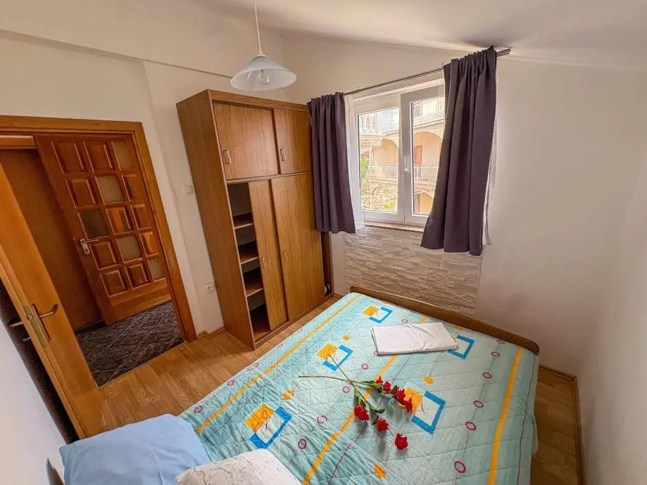 Listing Ad Image