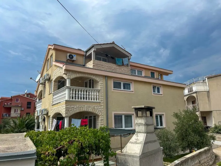 Listing Ad Image