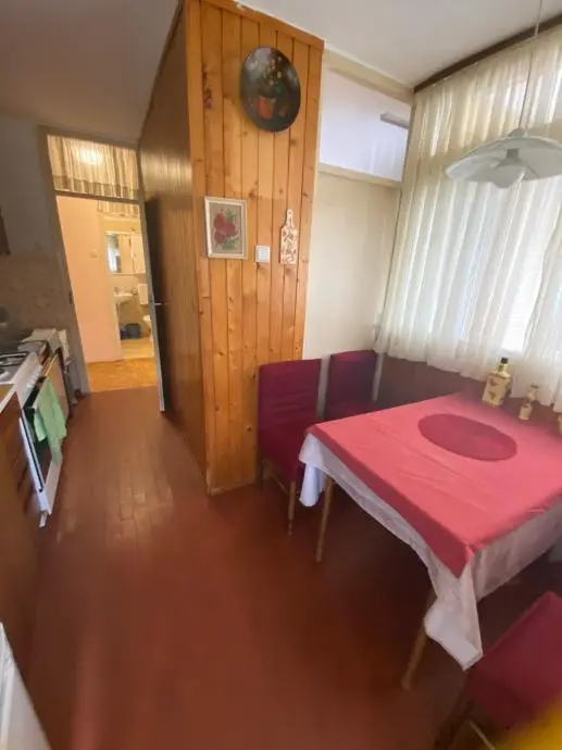 Listing Ad Image