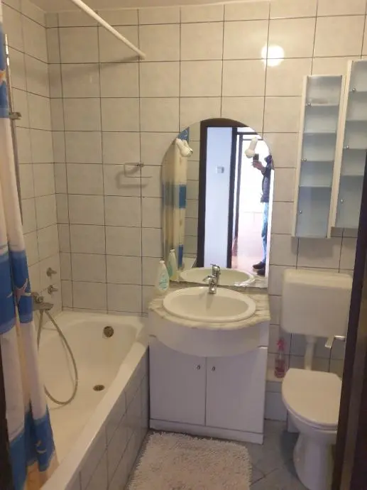 Listing Ad Image