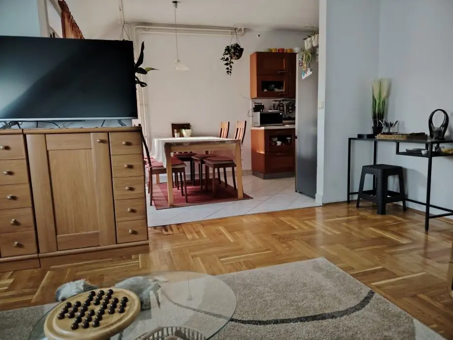 Listing Ad Image