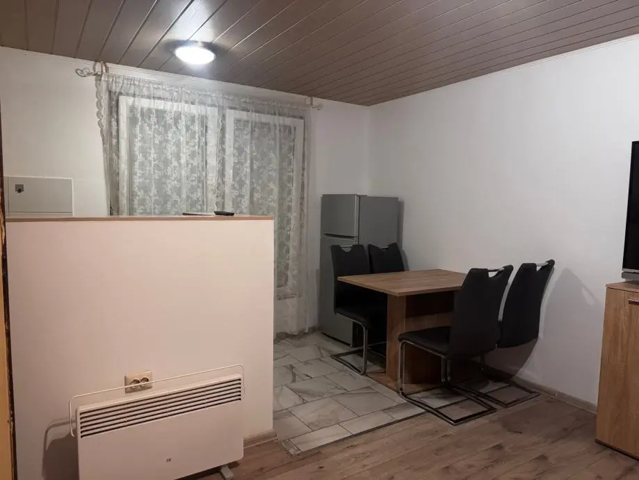 Listing Ad Image