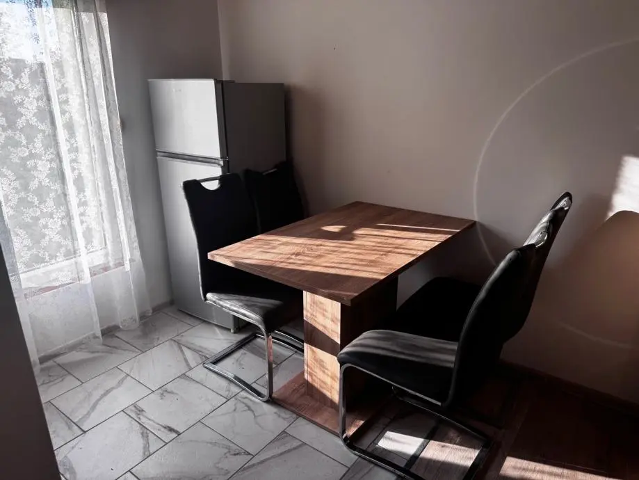 Listing Ad Image