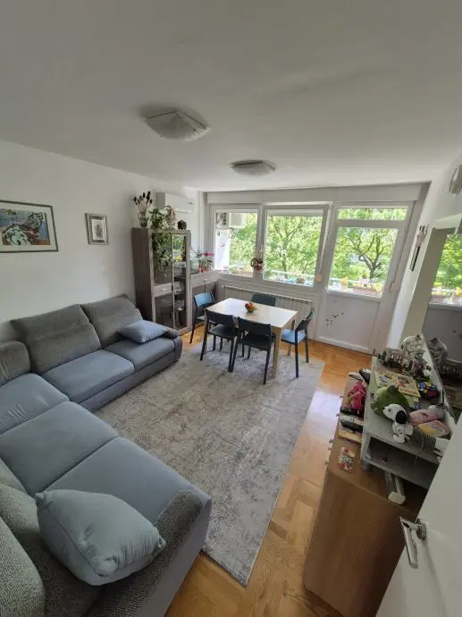 Listing Ad Image
