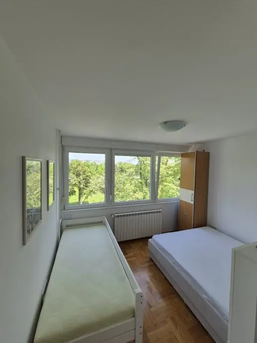 Listing Ad Image