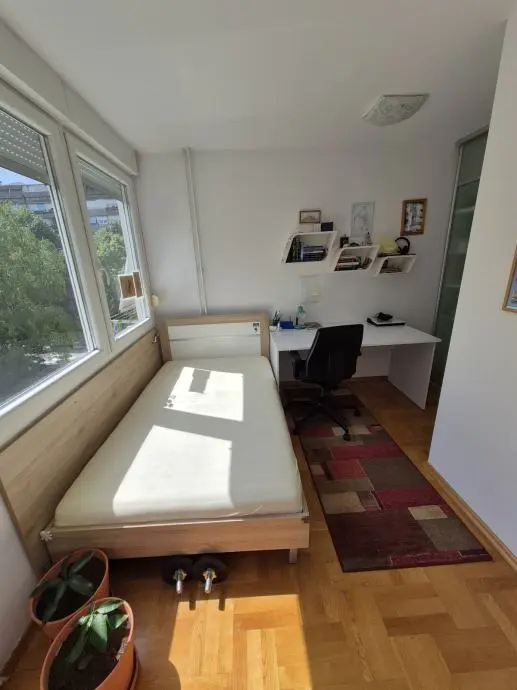 Listing Ad Image
