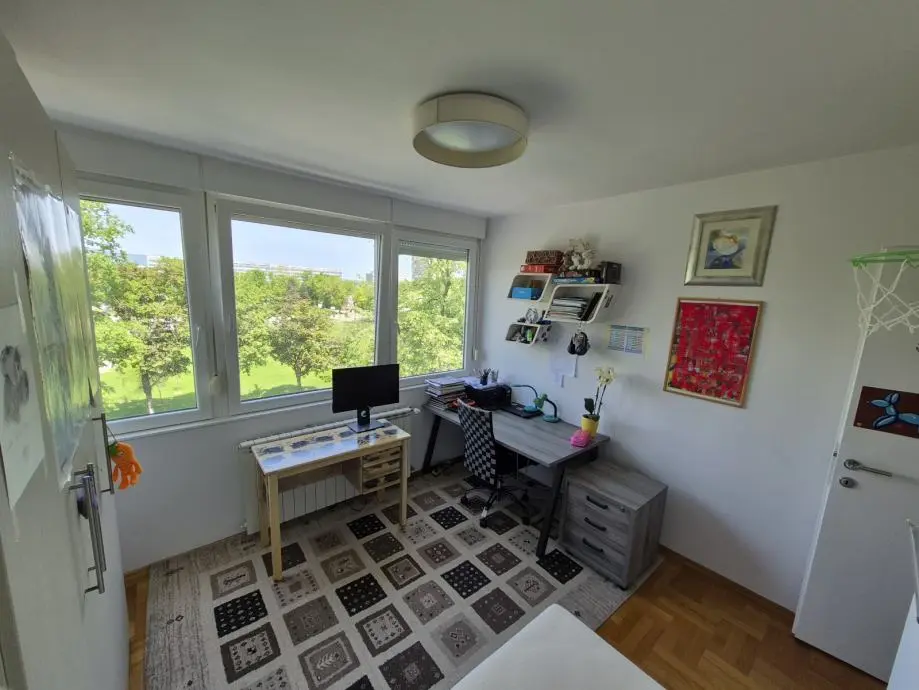 Listing Ad Image