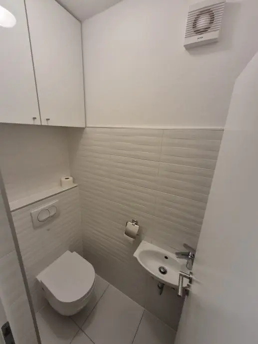 Listing Ad Image