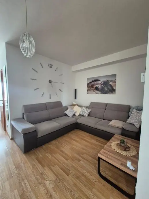 Listing Ad Image