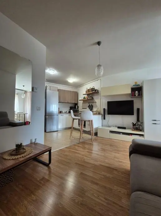 Listing Ad Image
