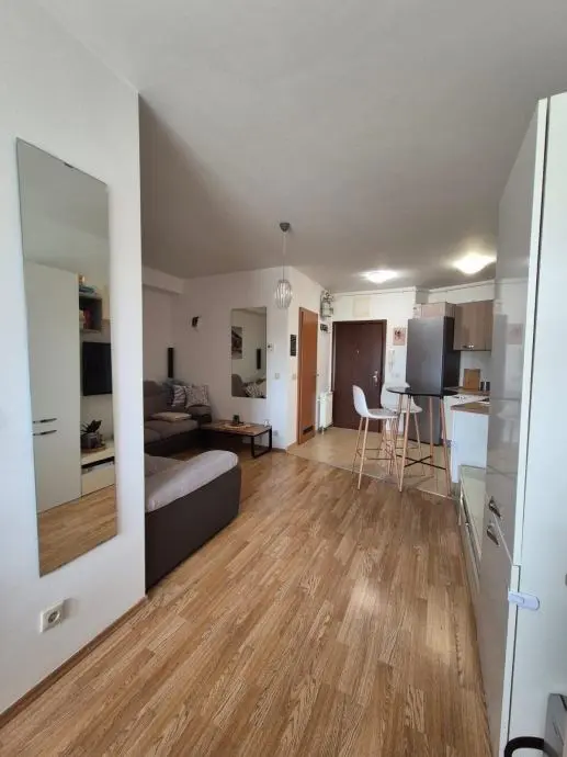 Listing Ad Image