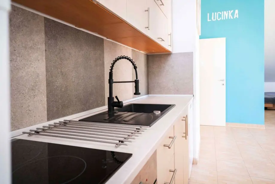 Listing Ad Image