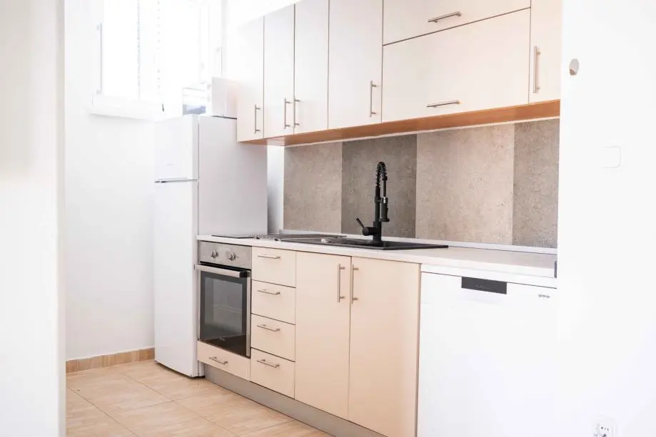Listing Ad Image