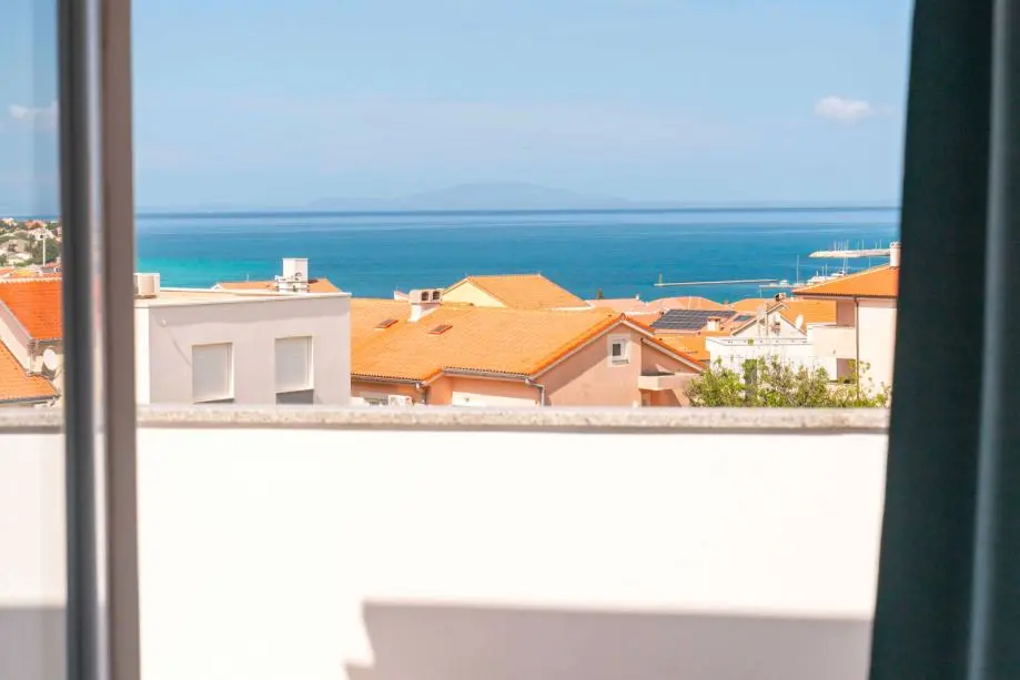 Listing Ad Image