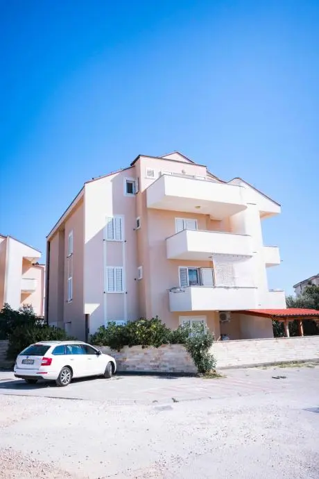 Listing Ad Image