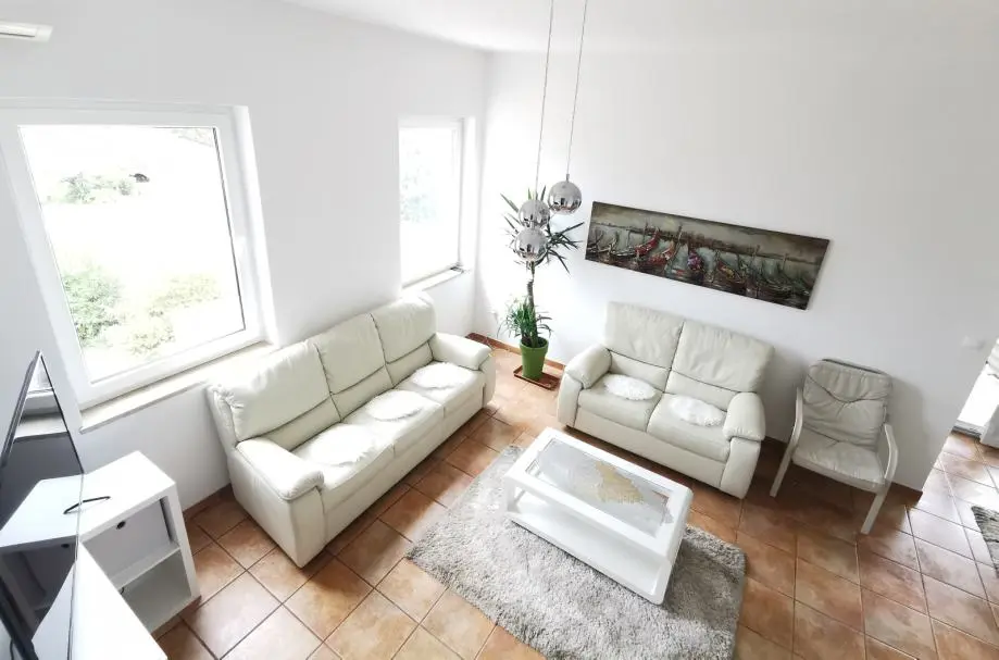 Listing Ad Image