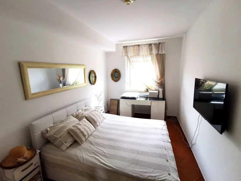 Listing Ad Image