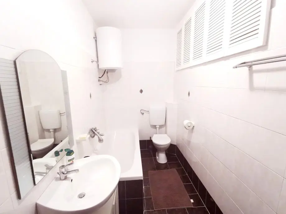 Listing Ad Image
