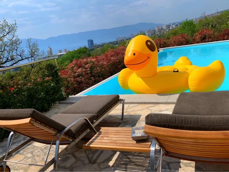 Listing Ad Image