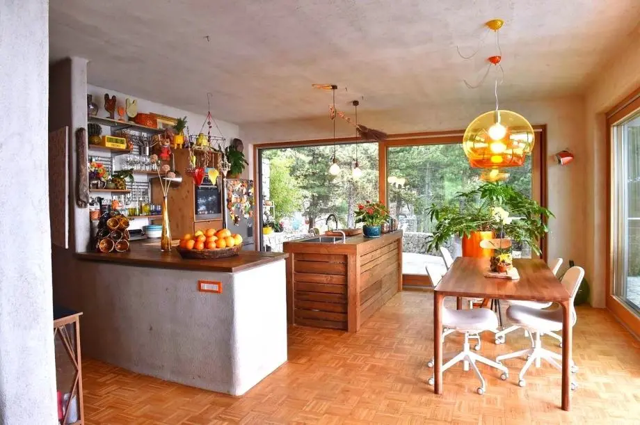 Listing Ad Image