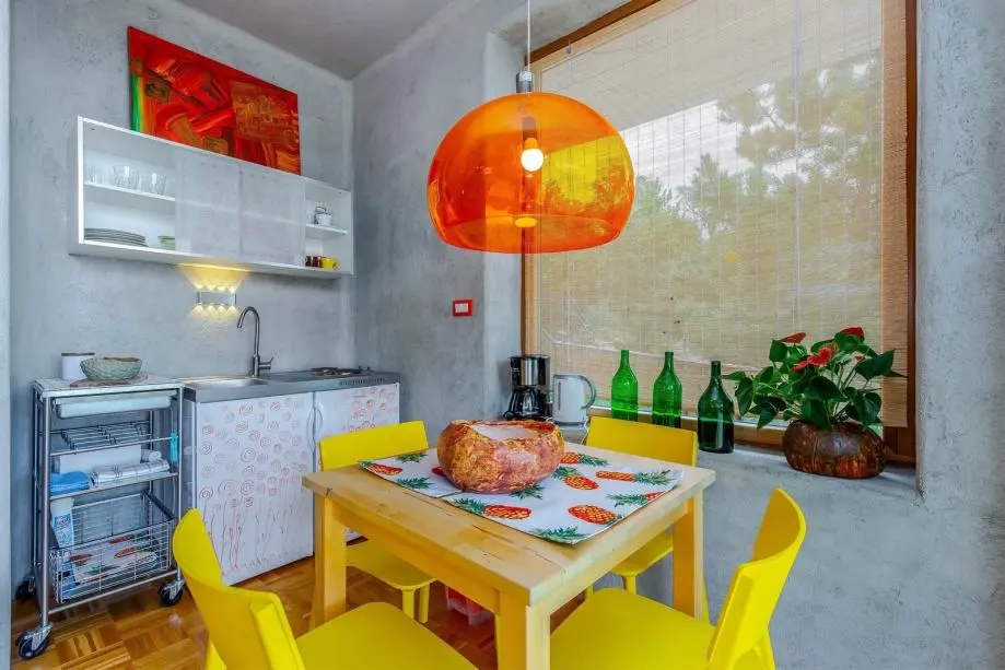Listing Ad Image